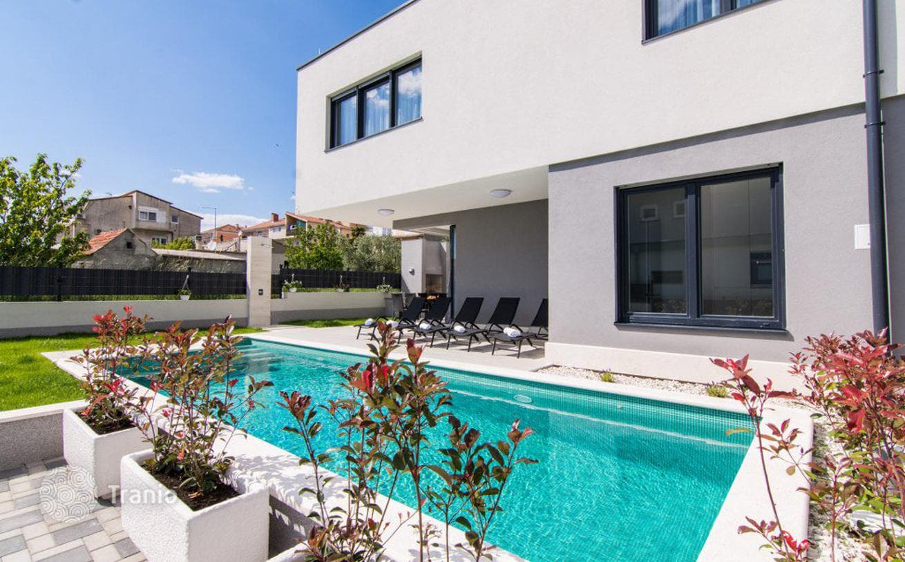 9-Bedroom Villa in Kastela, Croatia, photo 2