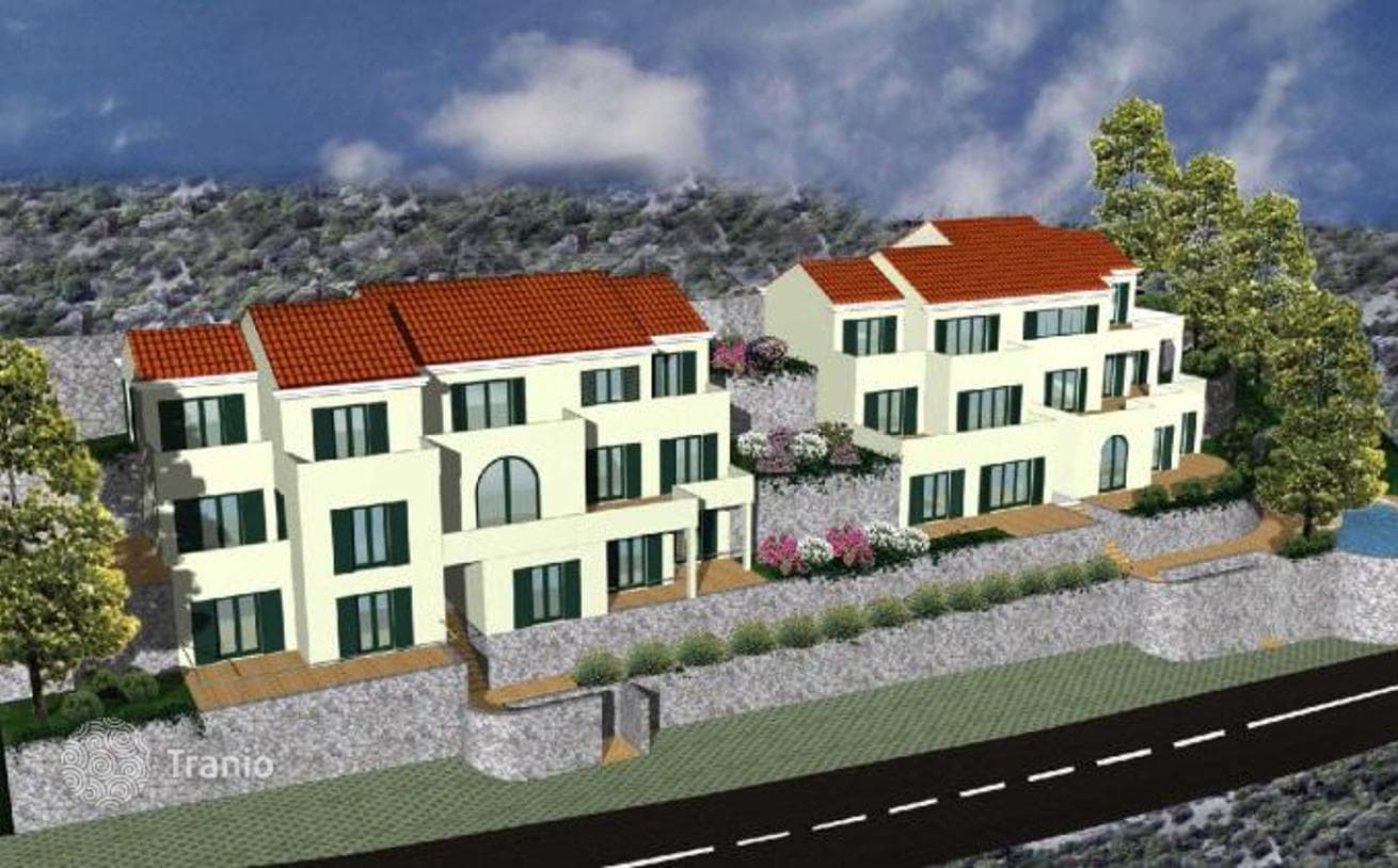 Land Plot with Residential Development Project on the Coast in Mlini