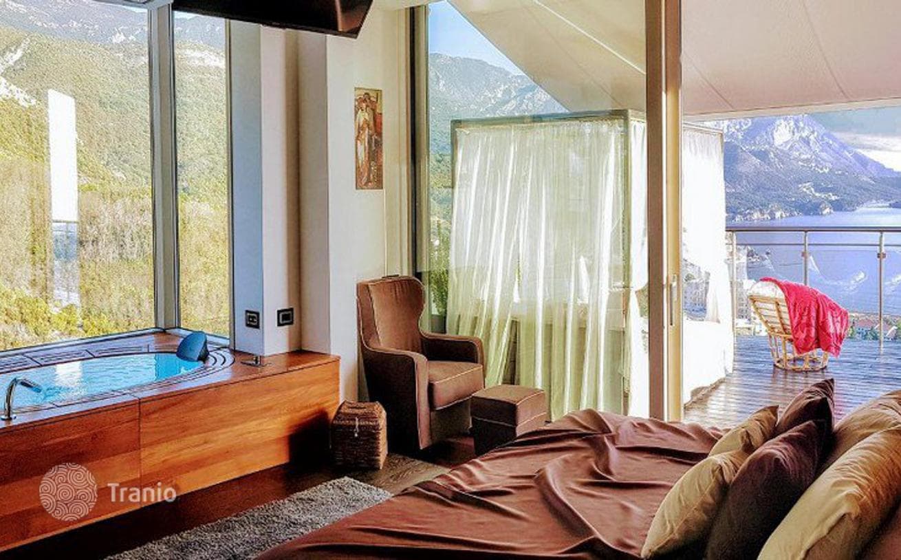 2-Bedroom Apartment with Sea View in Becici, Budva, photo 2