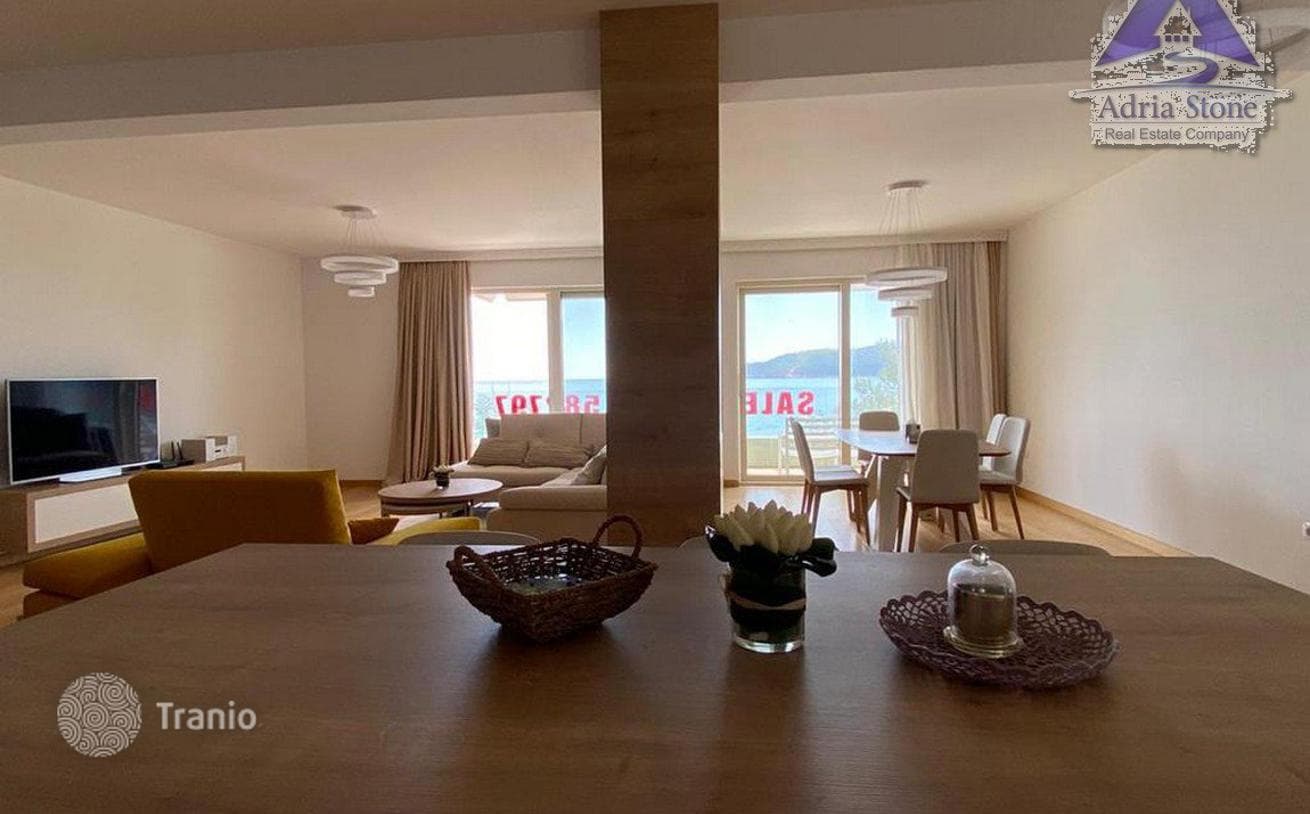 2-Bedroom Apartment with Sea View in Rafailovici, Budva, photo 3
