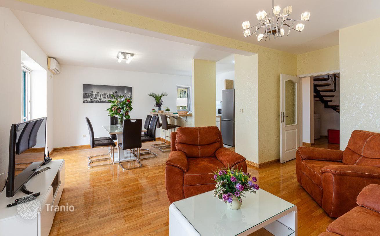 2-Bedroom Duplex with Sea View in Sveti Stefan, Budva, photo 4