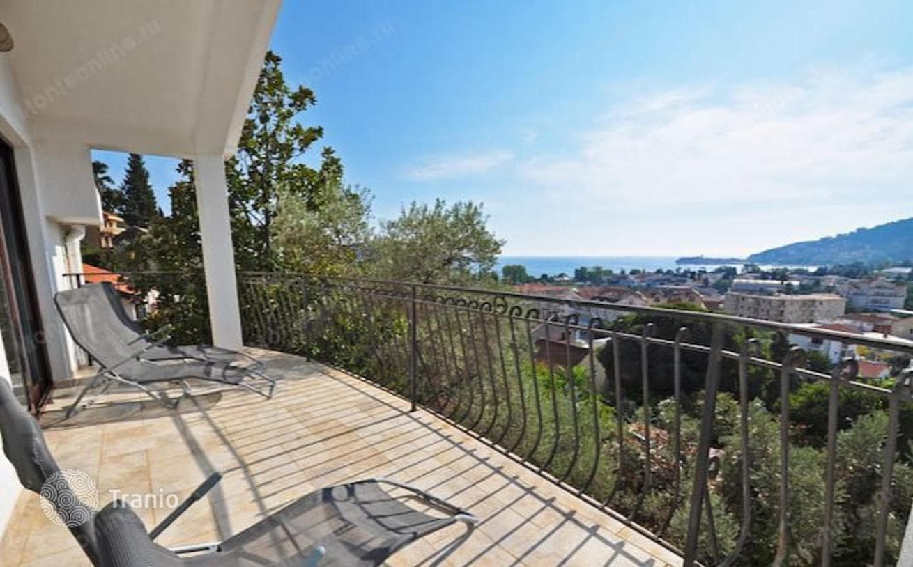 8-Bedroom Villa in Budva, Montenegro, photo 4
