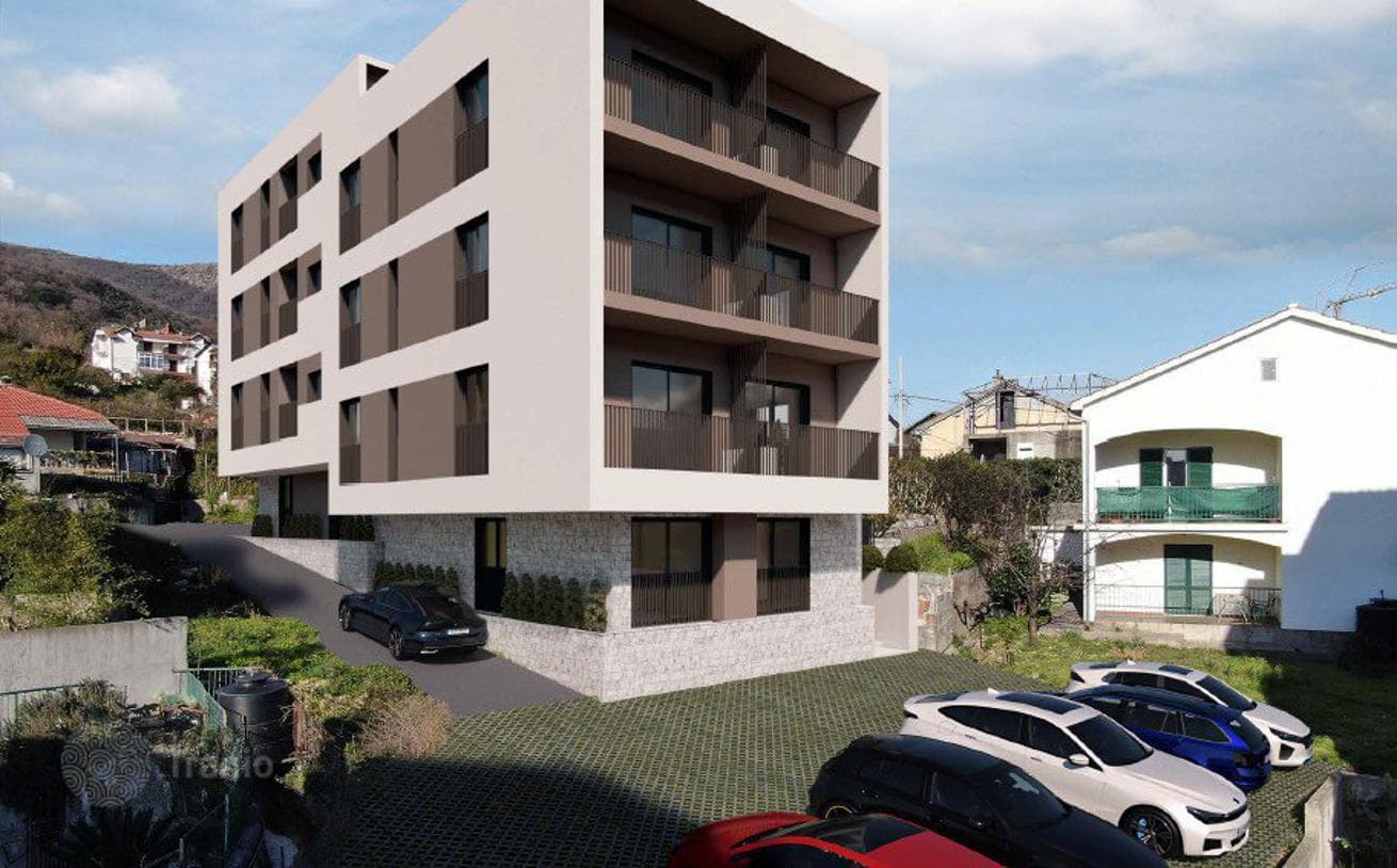 Apartment with Sea View and Parking 150 m from the Beach in Djenovici, Budva, photo 4