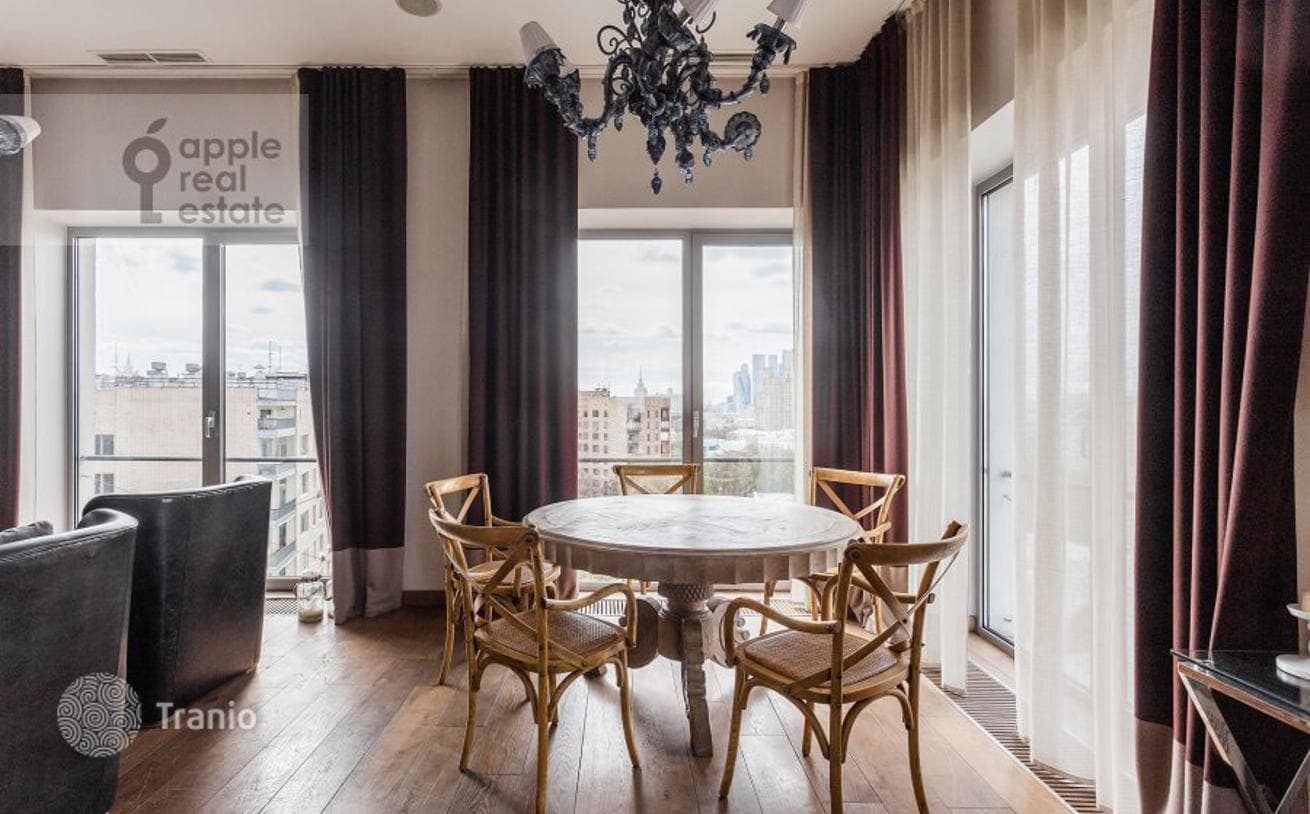 1-Bedroom Apartment with Roof Terrace in Presnensky District, Moscow