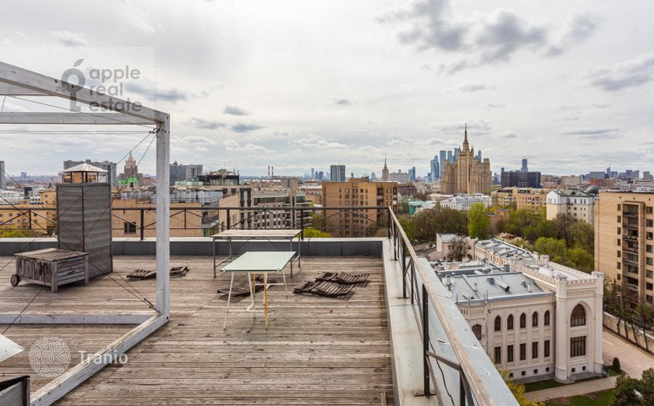 1-Bedroom Apartment with Roof Terrace in Presnensky District, Moscow, photo 3
