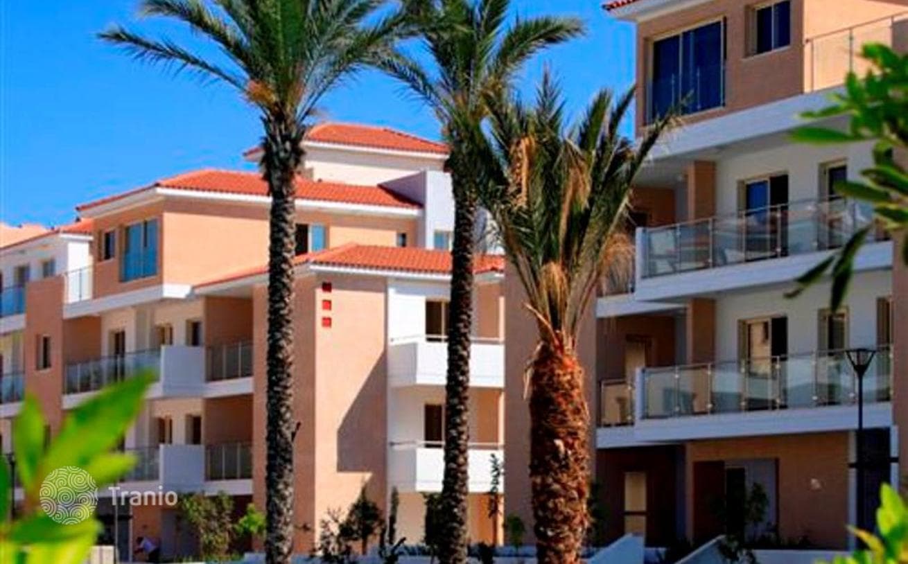 1-Bedroom House with Garden View in Paphos