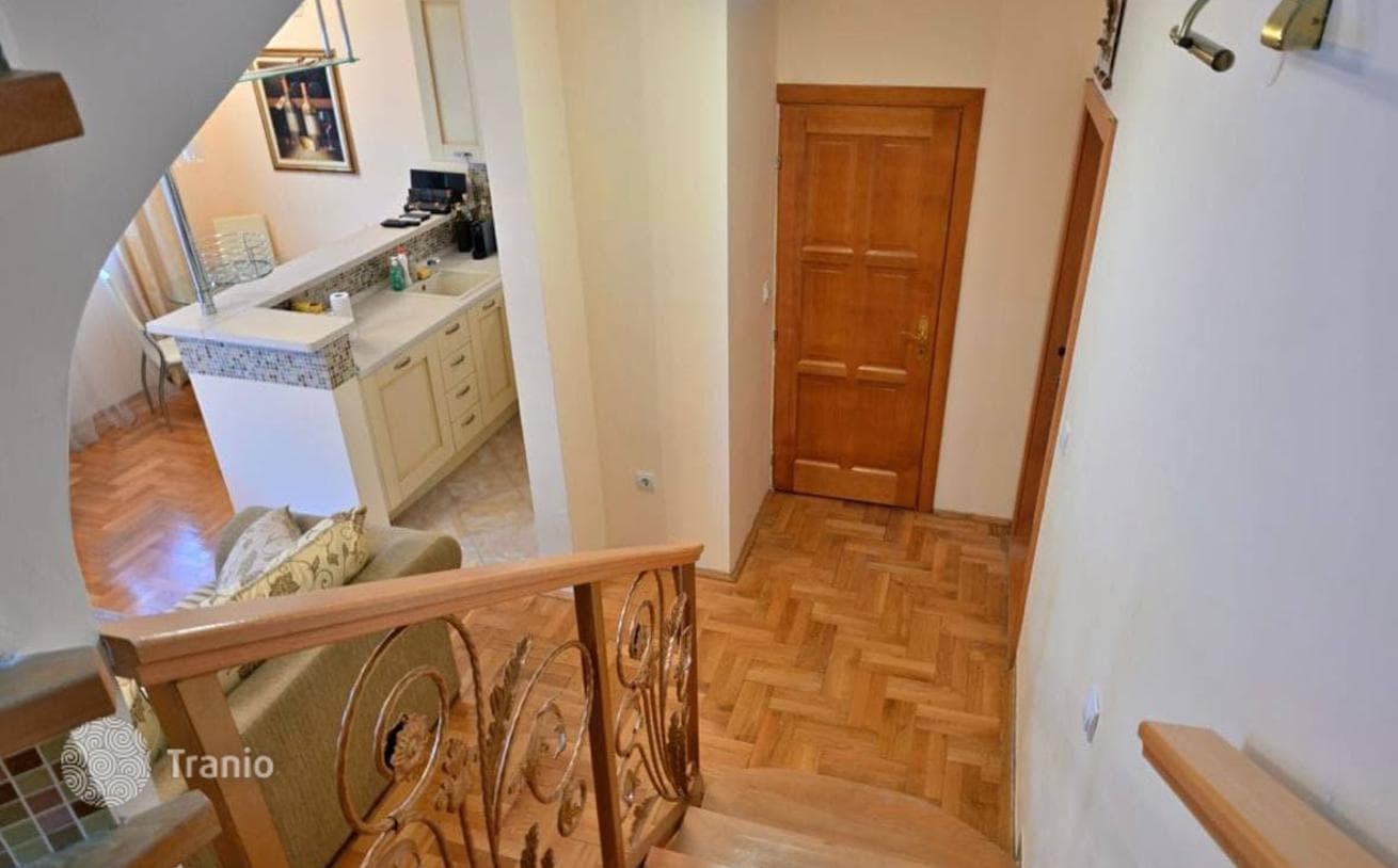 1-Bedroom Duplex in Budva City Center, photo 4