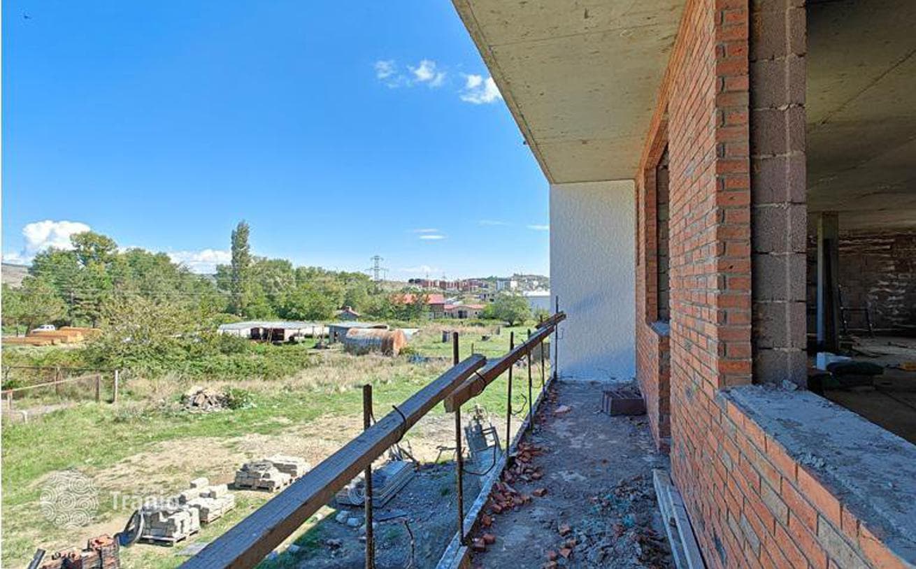 House 331 m² in Tbilisi