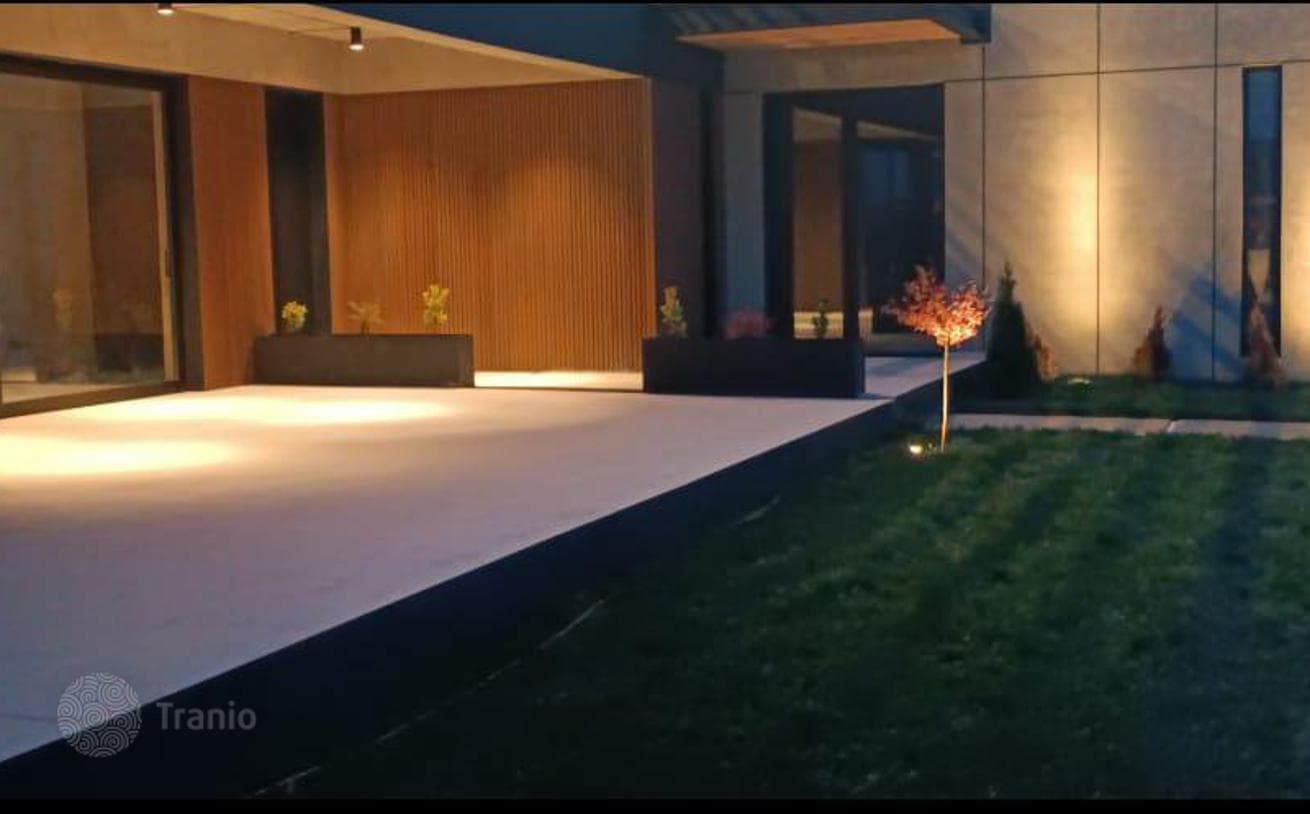 4-Bedroom House in Tbilisi, photo 4