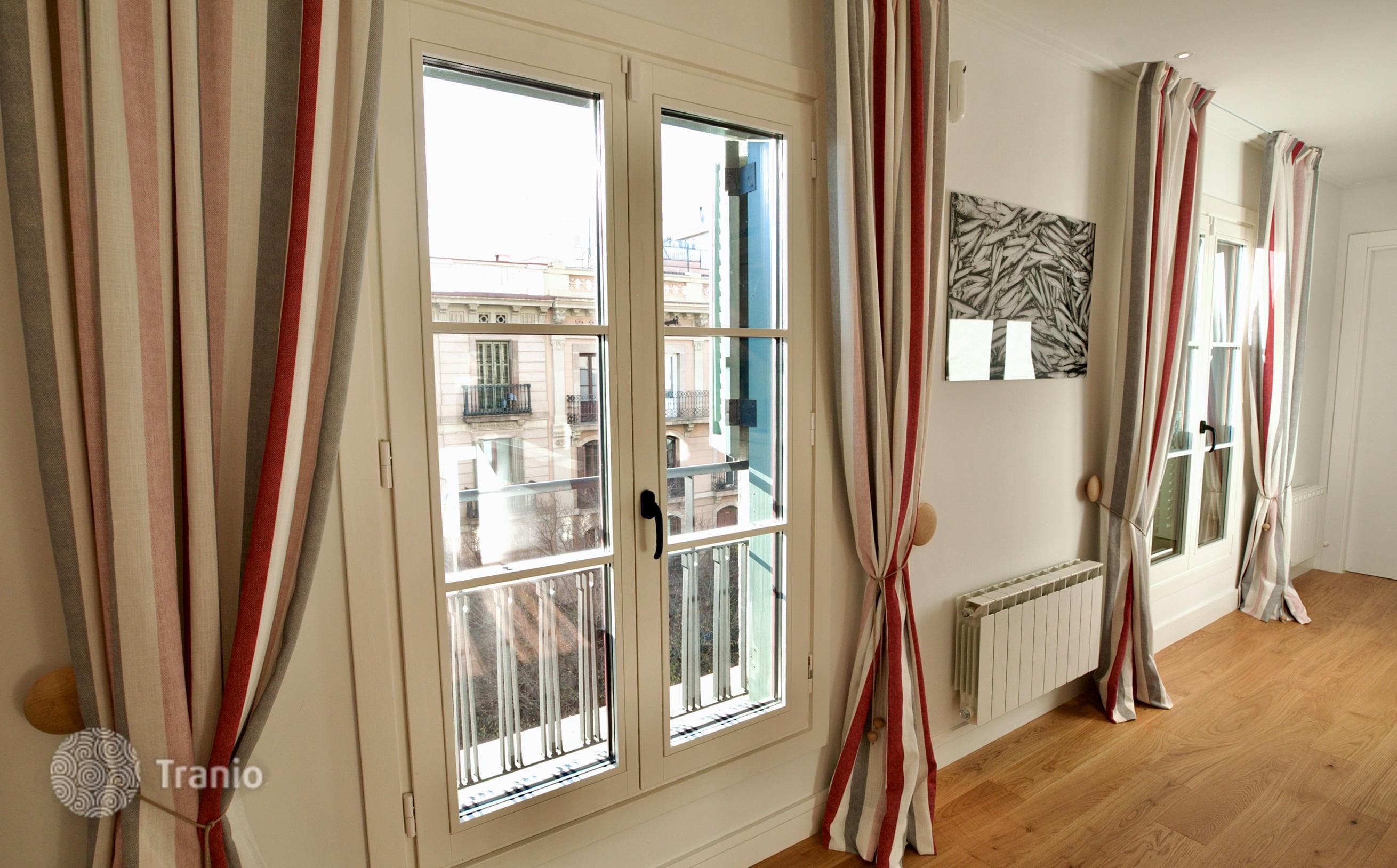 2-Bedroom Apartment in Eixample, Barcelona, photo 3