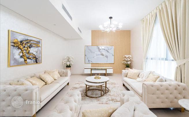Nasma Residences: Townhouses with Shared Pool, School and Club in Sharjah, photo 3
