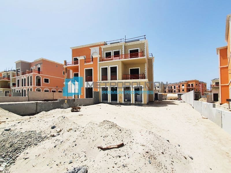 5-Bedroom Townhouse in Jumeirah, Dubai, photo 4