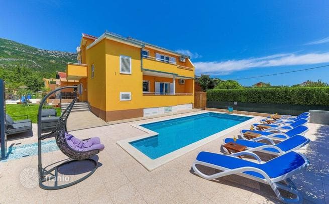 4-Bedroom House in Kastela, Split, photo 2
