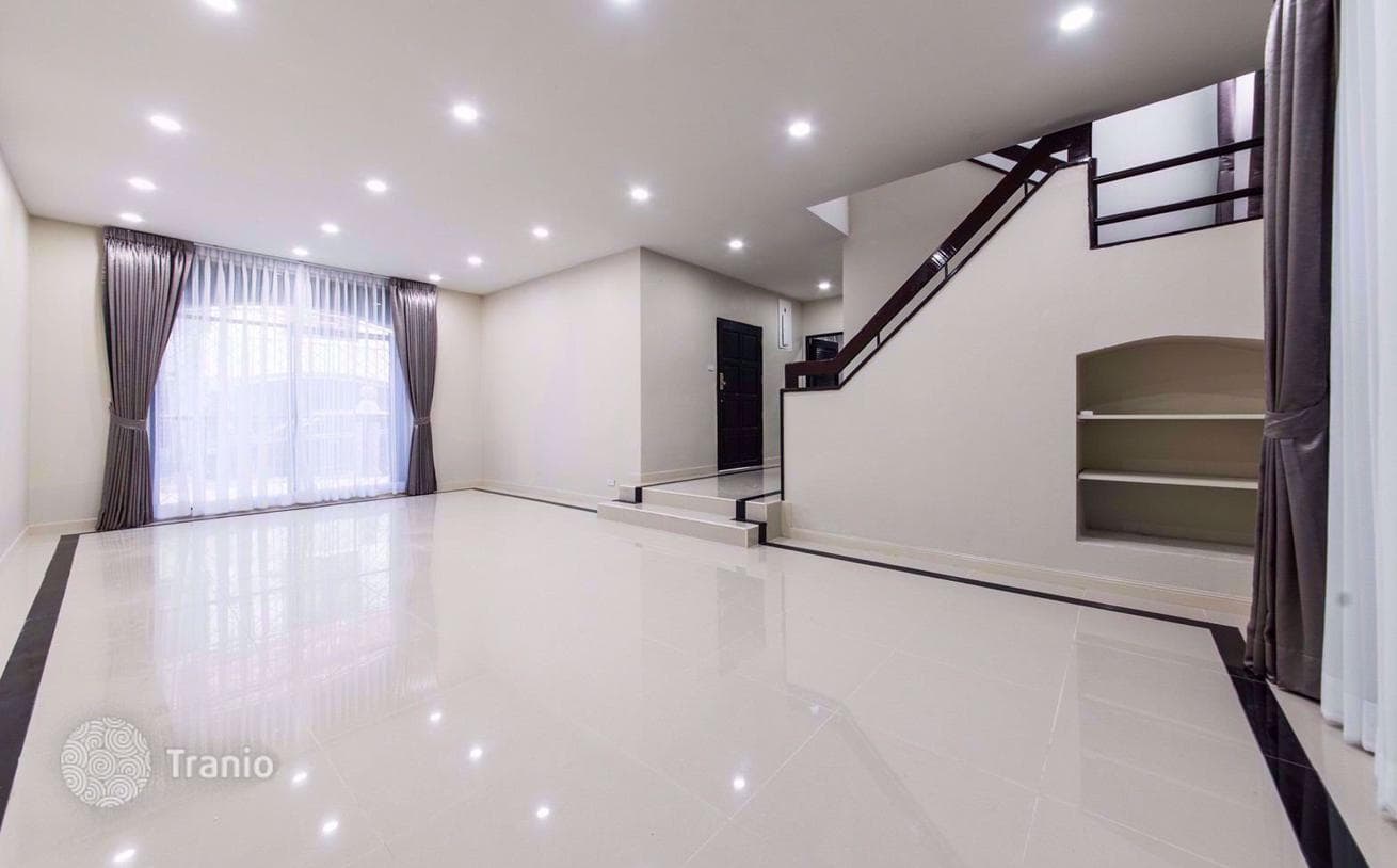 5-Bedroom House in Watthana, Bangkok, photo 5