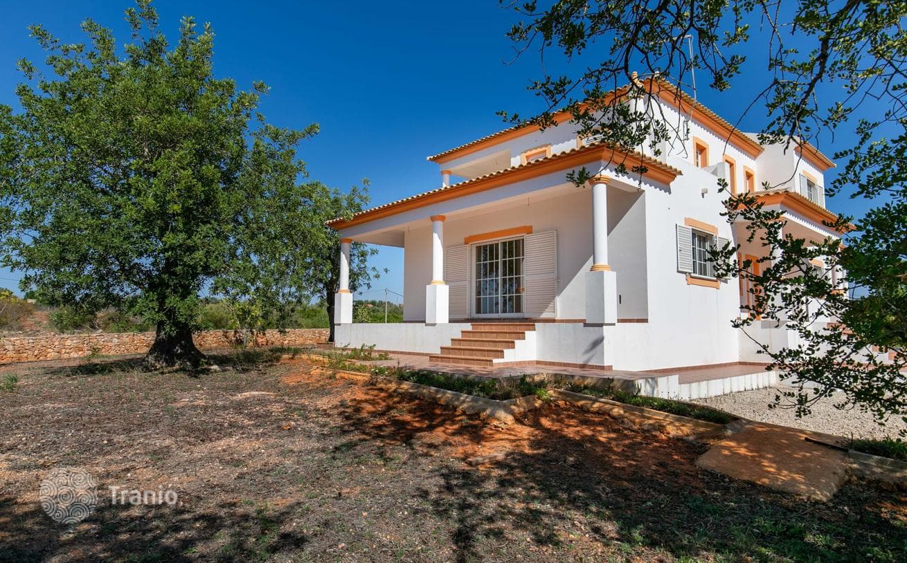 3-Bedroom Villa in Alcantarilha, photo 5