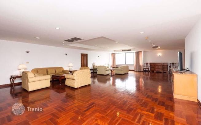 4-Bedroom Condo in Watthana, Bangkok, photo 5