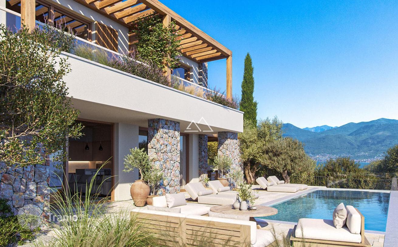 2-Bedroom Luxury Villa with Private Pool in Lustica Bay, photo 5