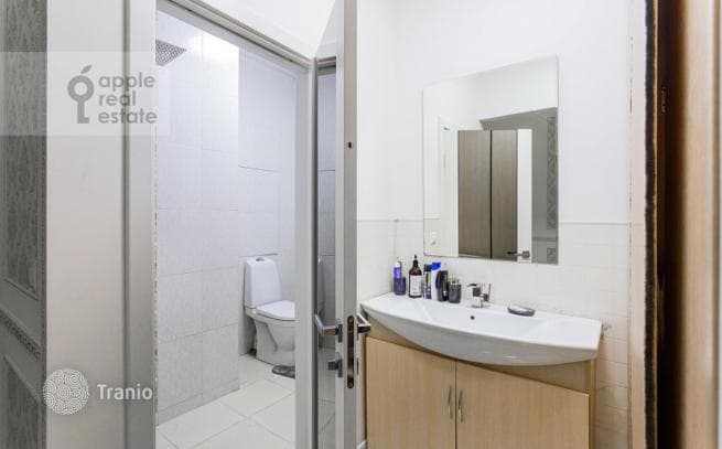 2-Bedroom Apartment with Balcony in Ramenki, Moscow, photo 4
