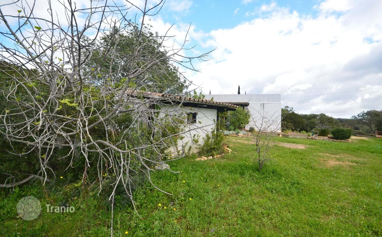 2-Bedroom Villa in Faro, Portugal, photo 3