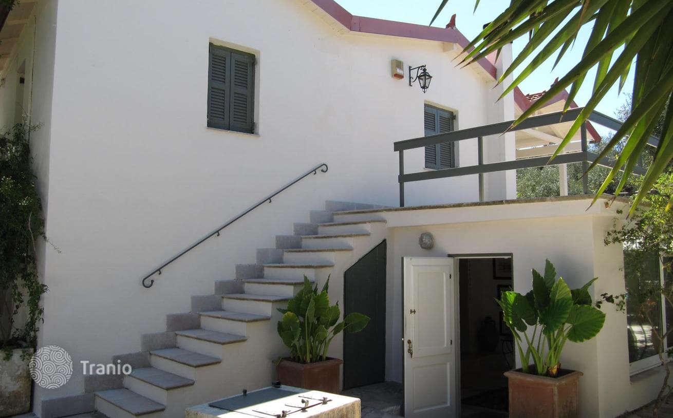 2-Story Villa with Private Pool and Guest House in Gaios, Paxos, photo 4