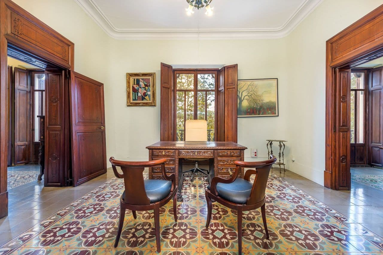 5-Bedroom Apartment in Palma de Mallorca