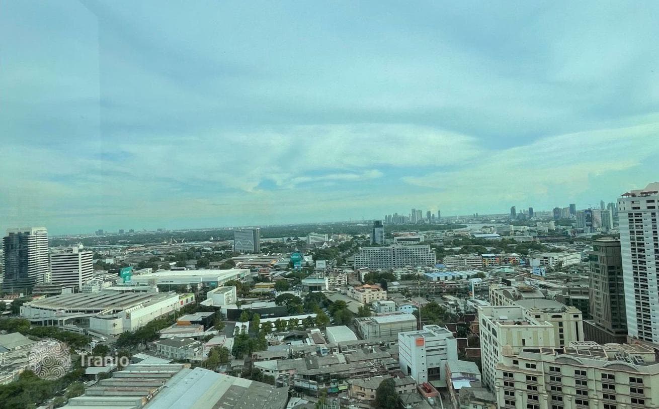 1-Bedroom Condo in Khlong Toei, Bangkok, photo 3