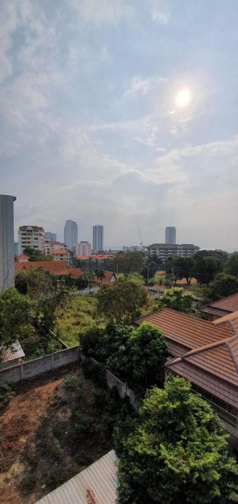1-Bedroom Condo in Pattaya, photo 2