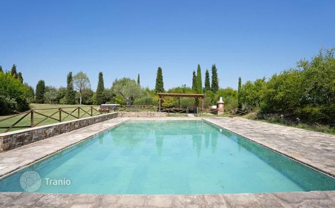 9-Bedroom Villa in Cortona, Italy, photo 4