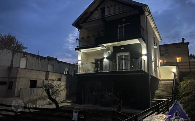 3-Bedroom House in Kotor, photo 5