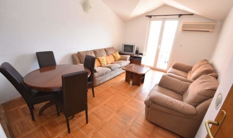 Квартира в Биеле, Черногория, 90 м², фото 4