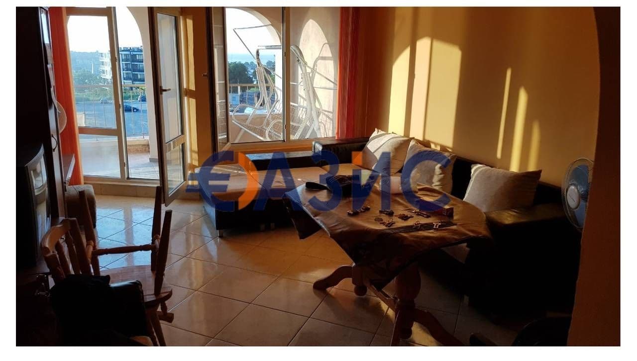 2-Bedroom Apartment in Nessebar, photo 3