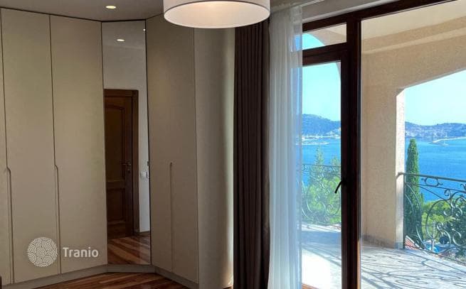 3-Bedroom Villa with Sea View in Bar, Montenegro, photo 3