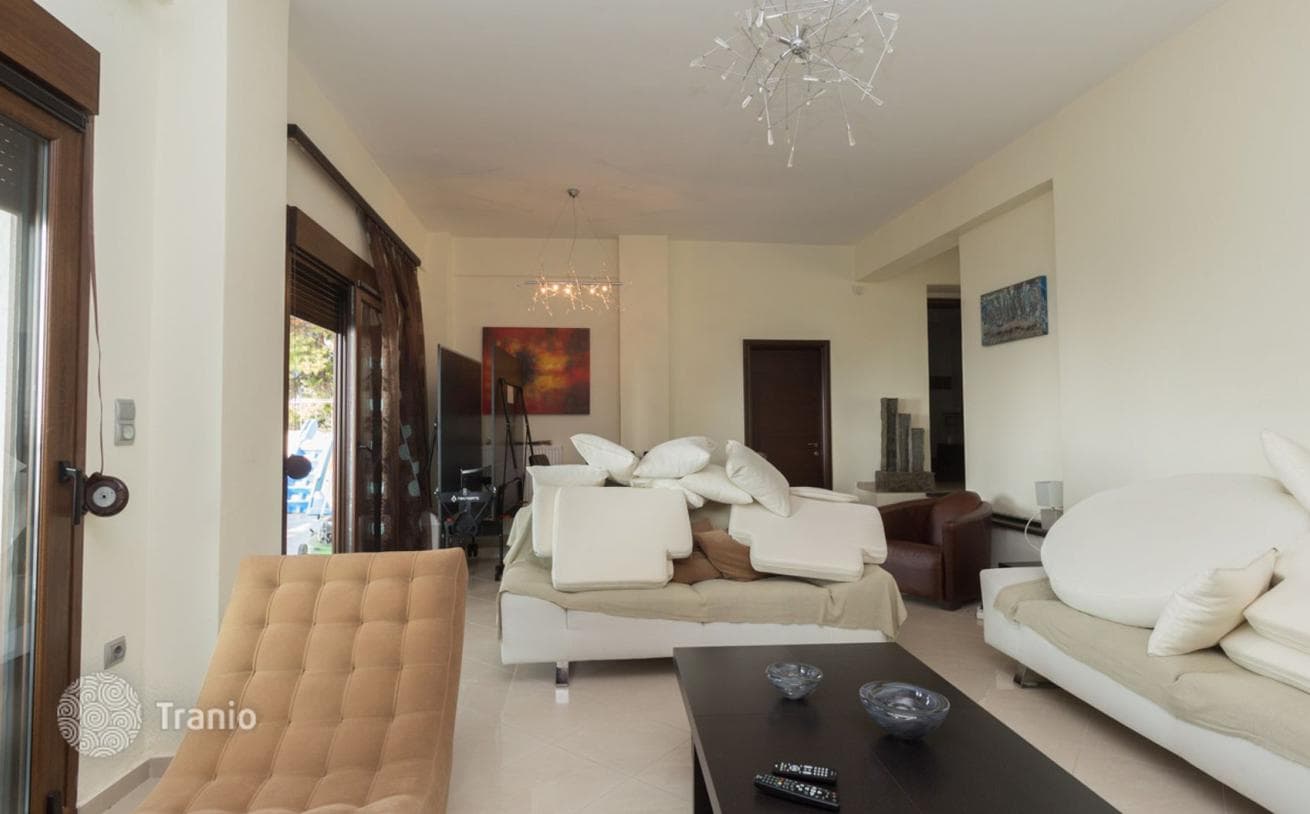 3-Bedroom Villa with Private Beach and Pool in Kassandra, Greece, photo 5