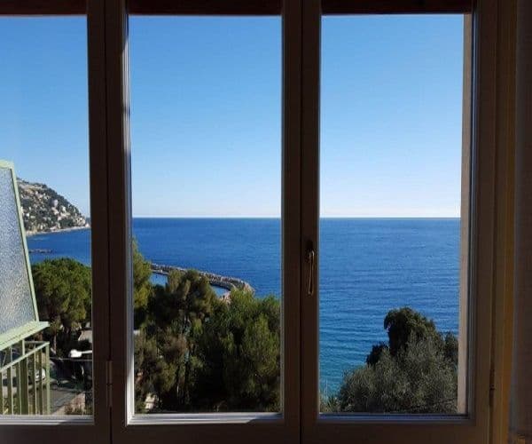 2-Bedroom Apartment in Ospedaletti, Italy, photo 5