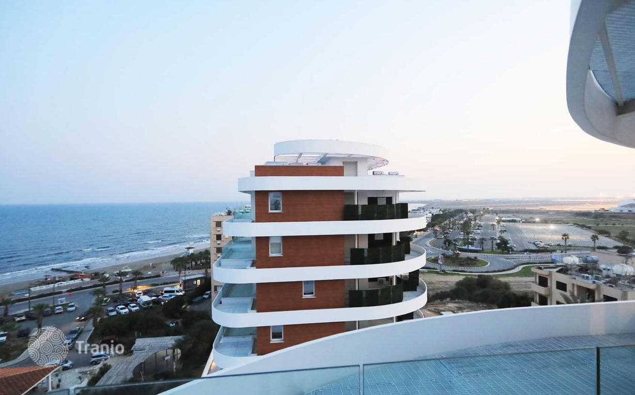 New Apartments with Shared Pool 80 m from the Beach in Larnaca, photo 3