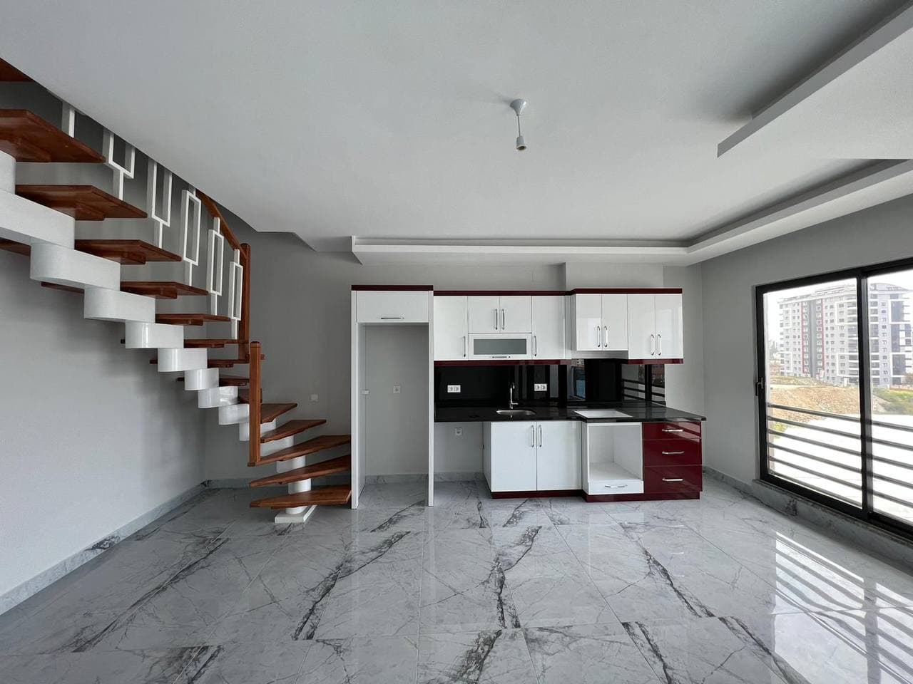 2-Bedroom (2+1) Duplex in Mahmutlar, Alanya, photo 2