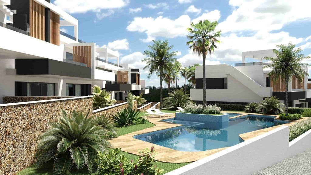 2-Bedroom Townhouse in Villamartin, photo 3