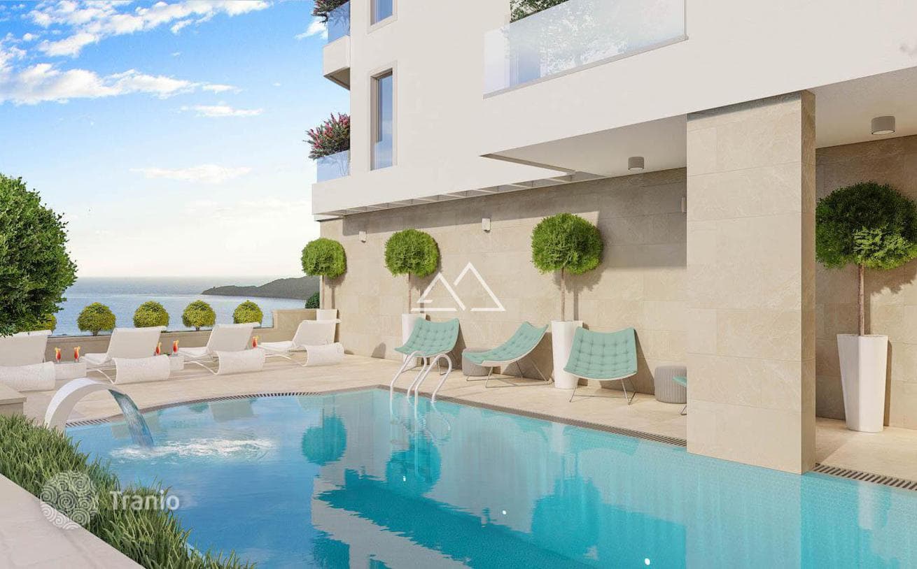 2-Bedroom Apartment with Sea View in Becici, Montenegro, photo 4