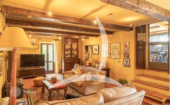 5-Bedroom Villa in Caprese Michelangelo, photo 2