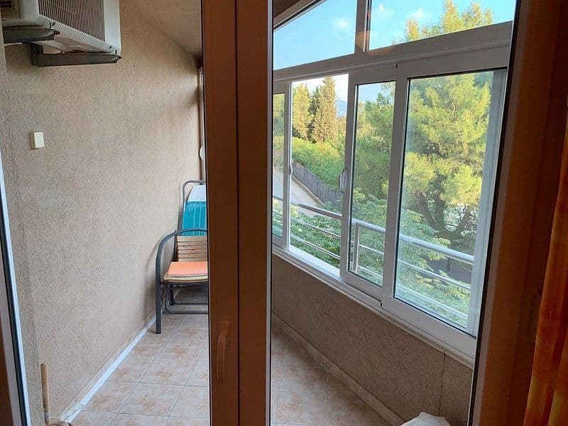 2-Bedroom Apartment in Herceg Novi, photo 3