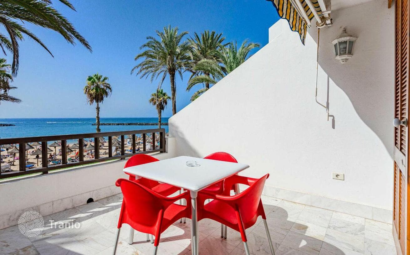 1-Bedroom Penthouse with Ocean View on Playa de las Américas, Tenerife, photo 2