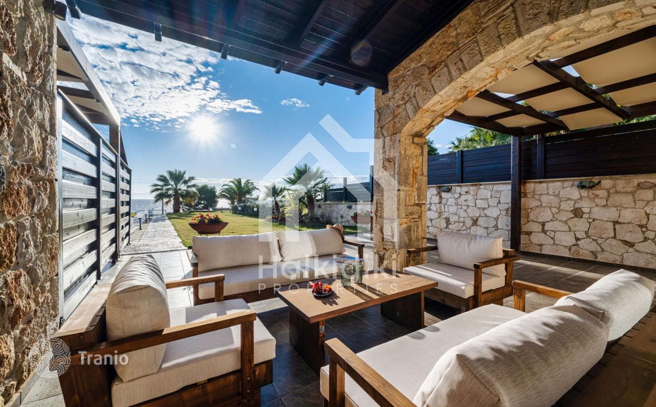 14-Bedroom Villa with 9 Bathrooms in Halkidiki, Greece, photo 3