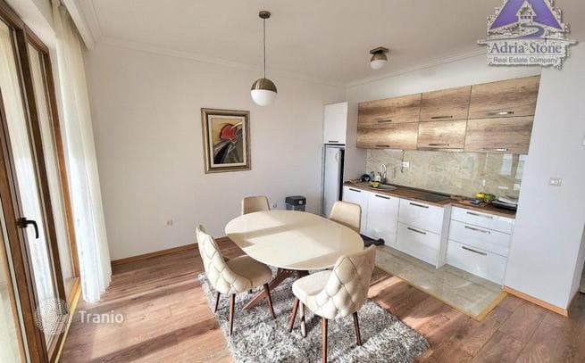 3-Bedroom Villa with Sea View in Budva, photo 4