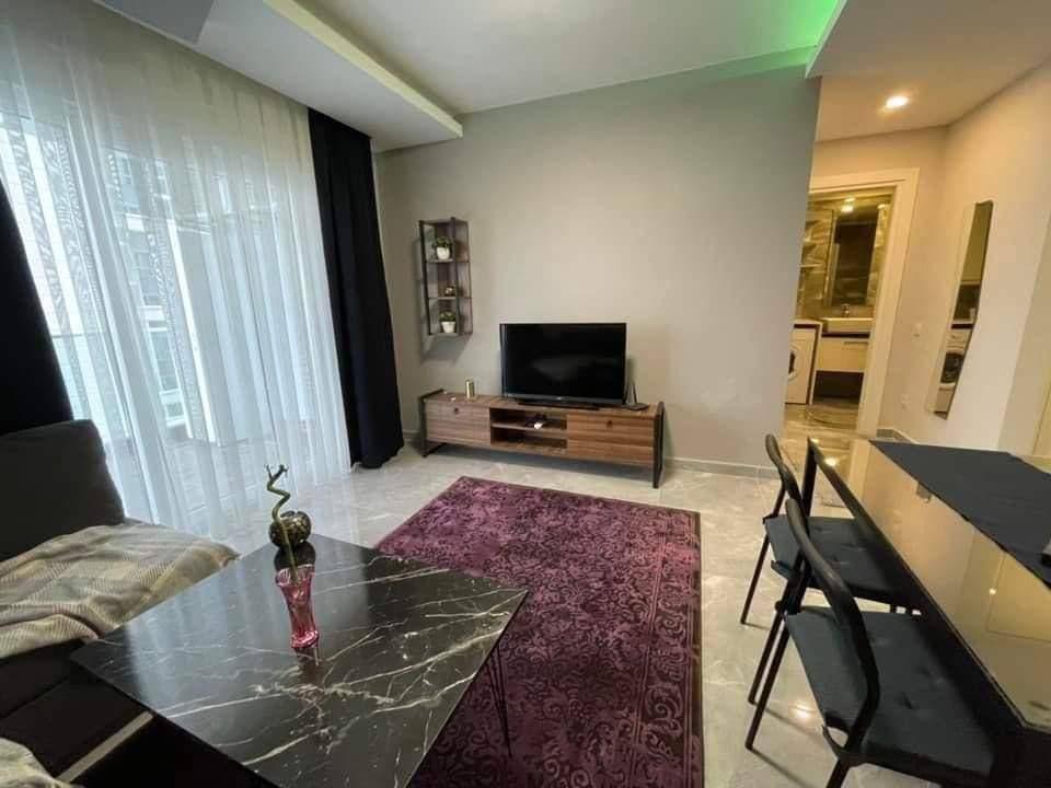 1-Bedroom (1+1) Apartment in Mahmutlar, Alanya, photo 5