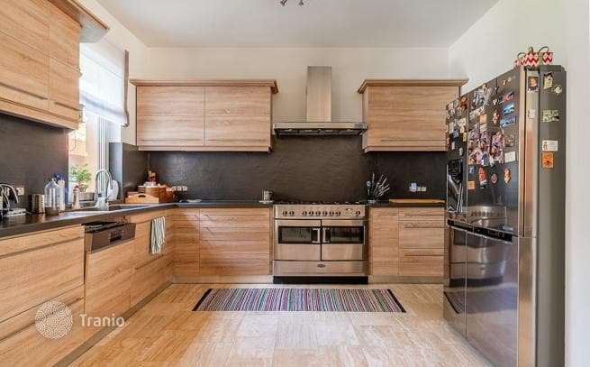 6-комнатный коттедж 332 м² в Эрд, Венгрия, фото 5
