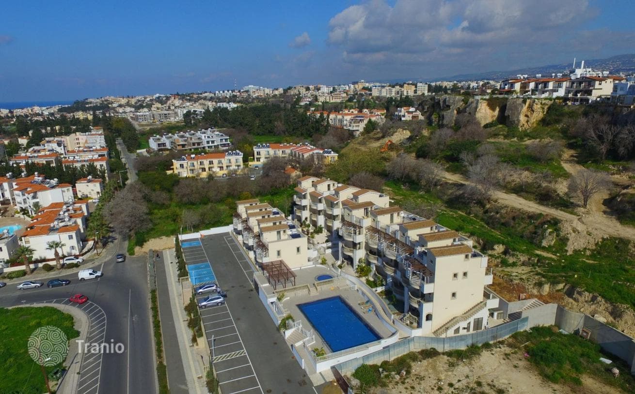1-Bedroom Townhouse in Universale, Cyprus