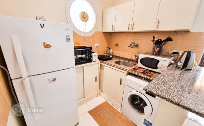 1-Bedroom Furnished Apartment in Residential Complex, photo 4
