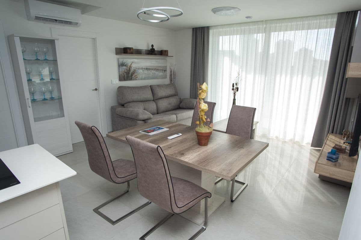 2-Bedroom Apartment in Finestrat, photo 5