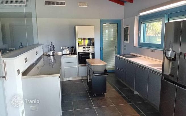 4-Bedroom Villa in Pietrasanta, Italy, photo 2