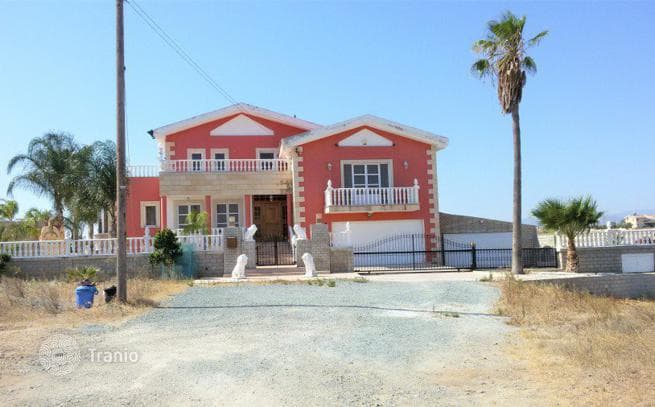 4-Bedroom House in Nicosia, Cyprus, photo 2